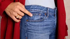 A cosa serve davvero il taschino piccolo dei jeans: la risposta potrebbe sorprenderti